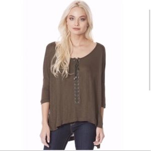 LF lace up top
